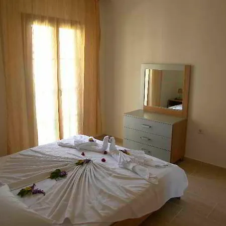 Orka Palm Villas